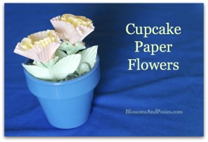 cupcake paper flower valentines - BlossomsAndPosies.com